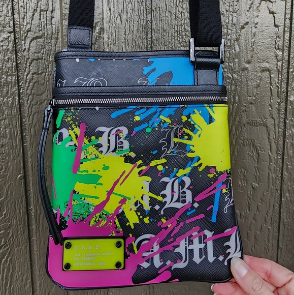 L.A.M.B. Rare redfin crossbody like new - Picture 1 of 4